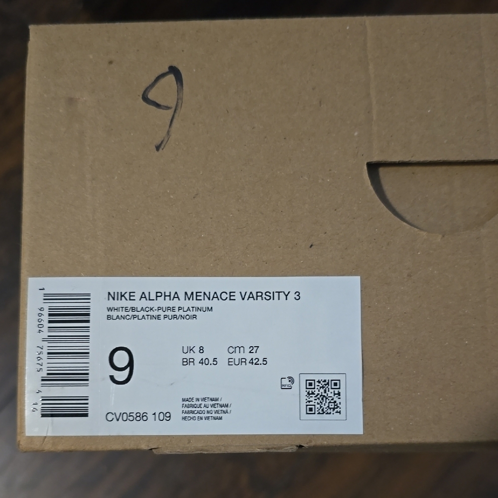 Nike Alpha Menace Varsity 3 Football Cleats